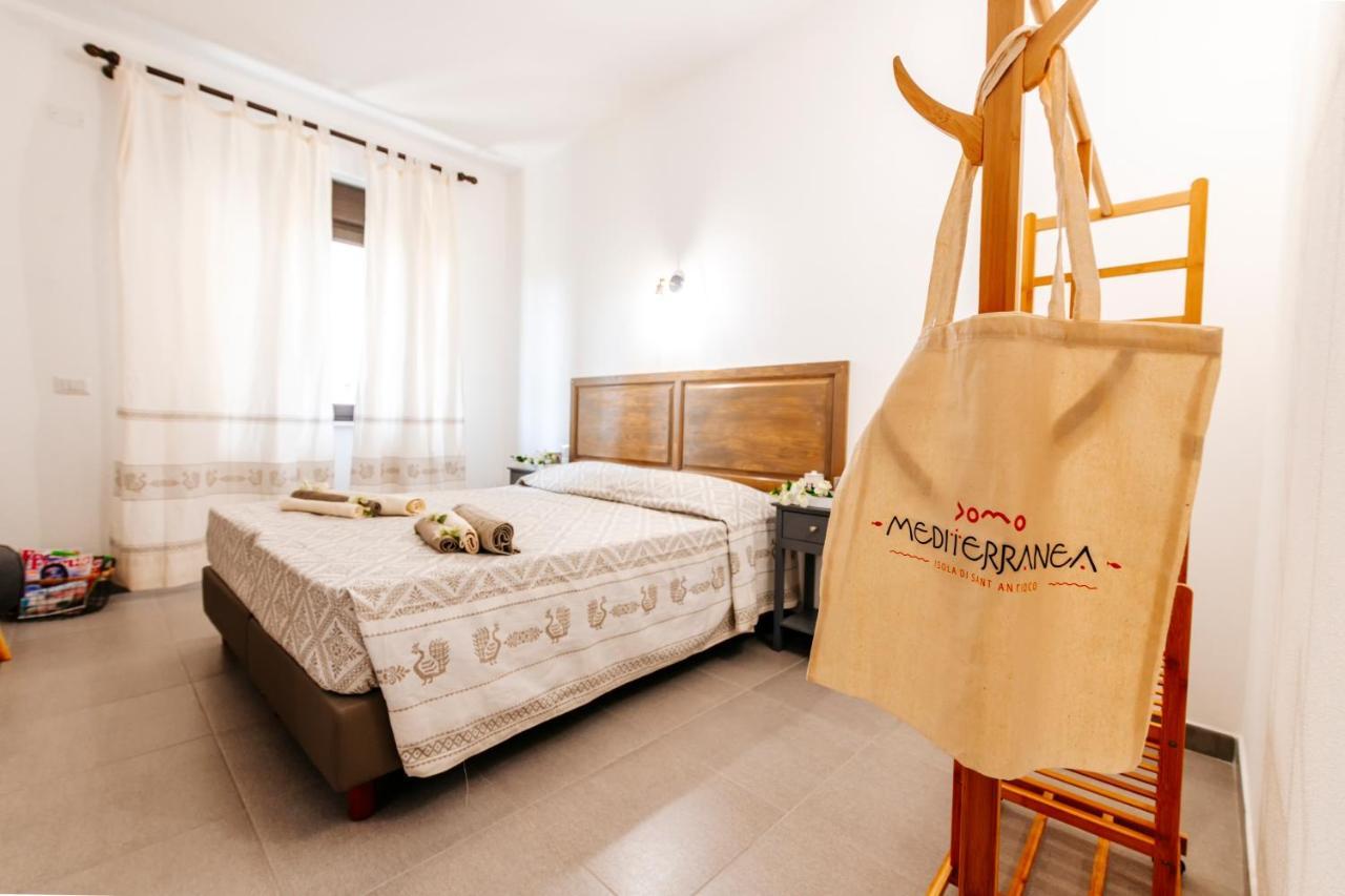 Domo Mediterranea Affittacamere-Guest House Sant'Antìoco Eksteriør billede